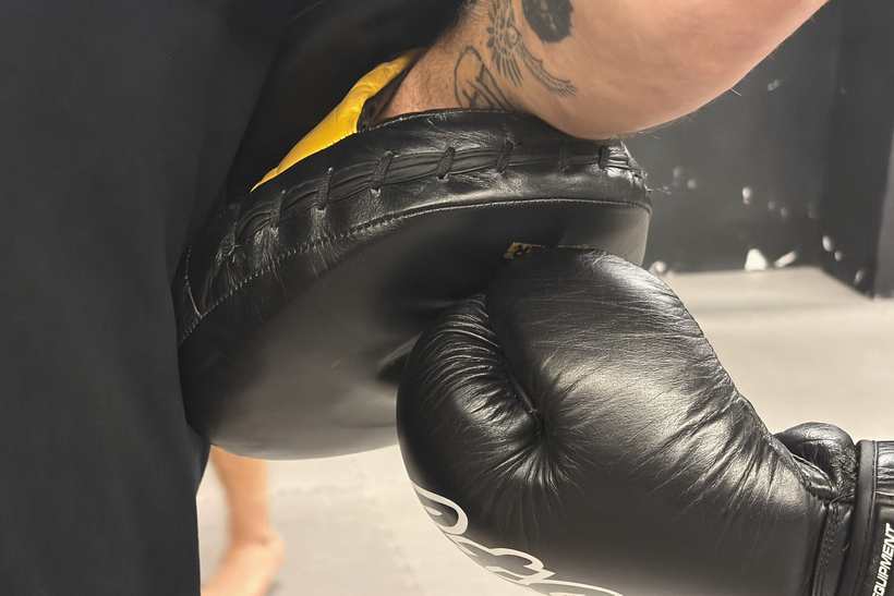 Trening kickboxingu w STRIX Fight Club w Pruszkowie, zdjęcie 1 z 6
