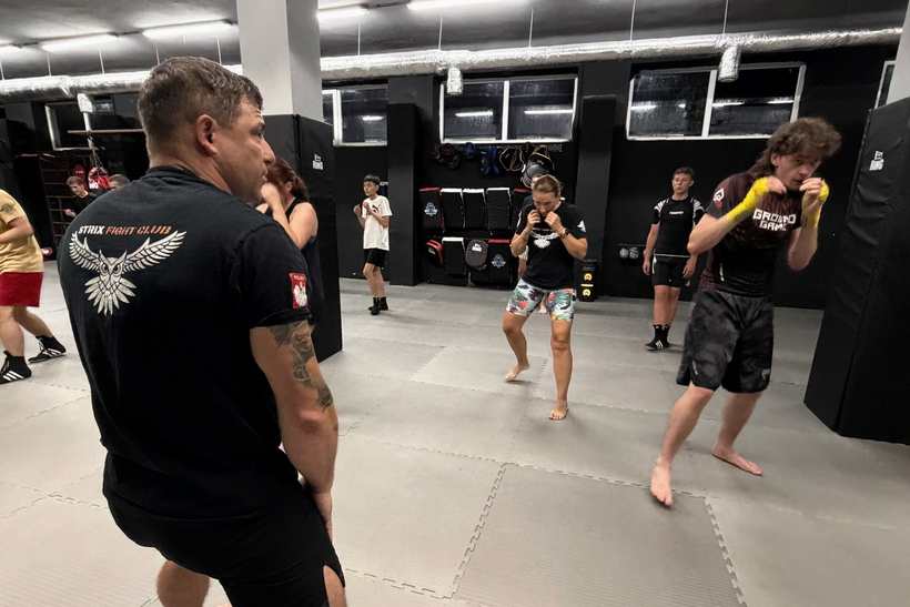 Trening kickboxingu w STRIX Fight Club w Pruszkowie, zdjęcie 6 z 6